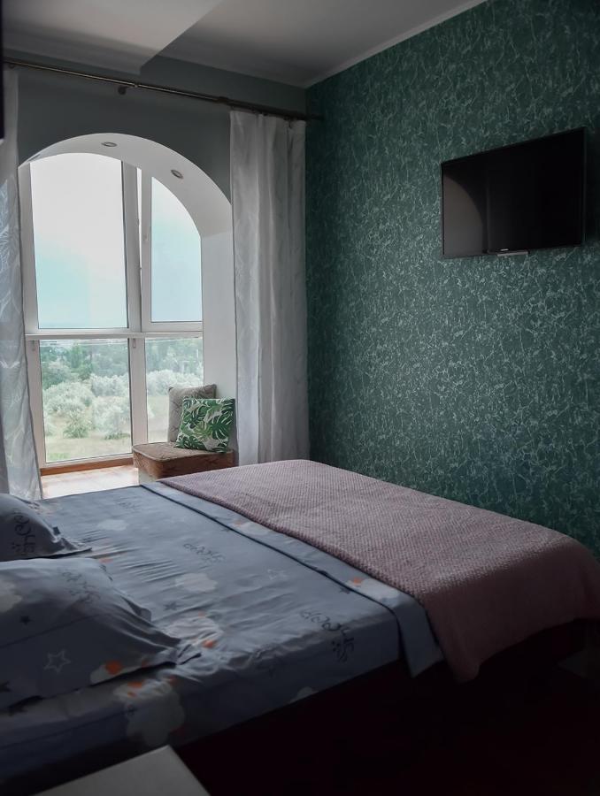 Apartment On Parkova 36 Chornomorsk Ngoại thất bức ảnh